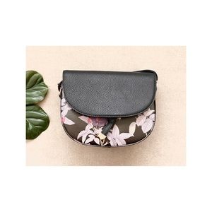 🆕 Everyday crossbody bag floral print